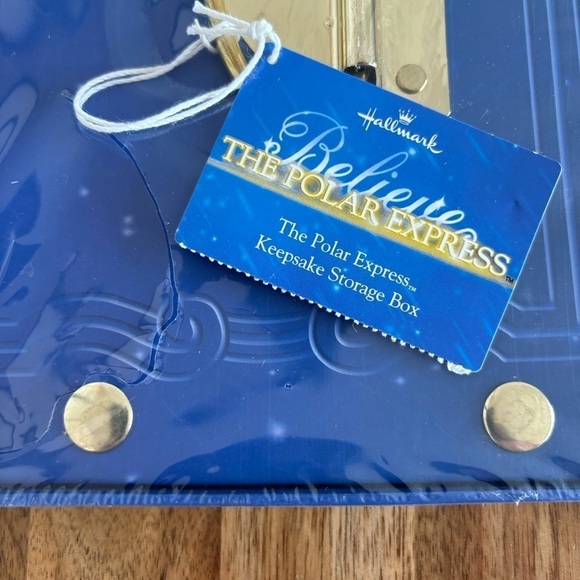 Hallmark The Polar Express Keepsake storage box. NEW - Picture 3 of 13